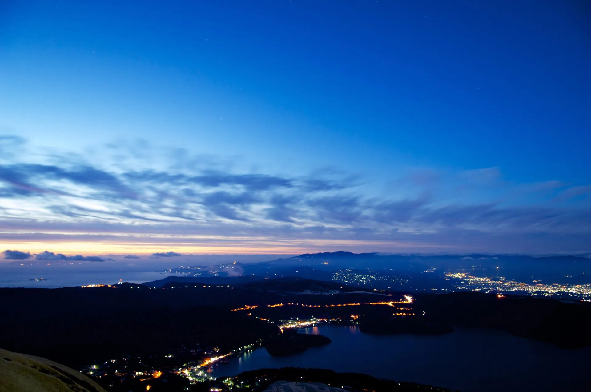 ロープウェイ乗り場付近