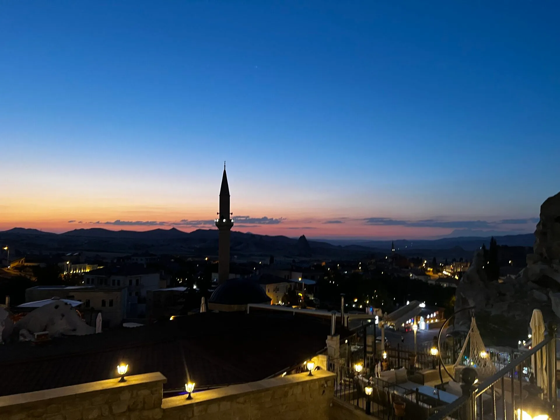 日の入り直後のカッパドキア