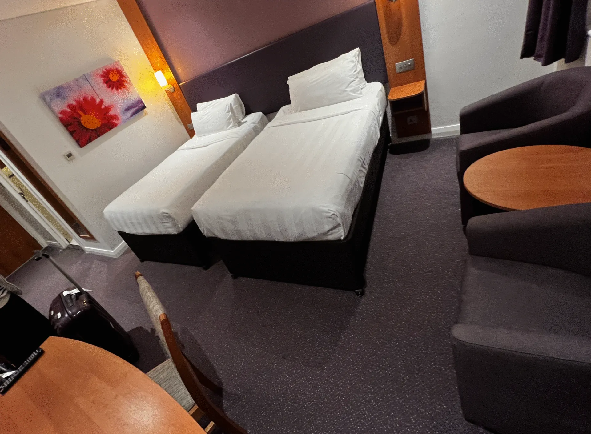 ホテルの客室内