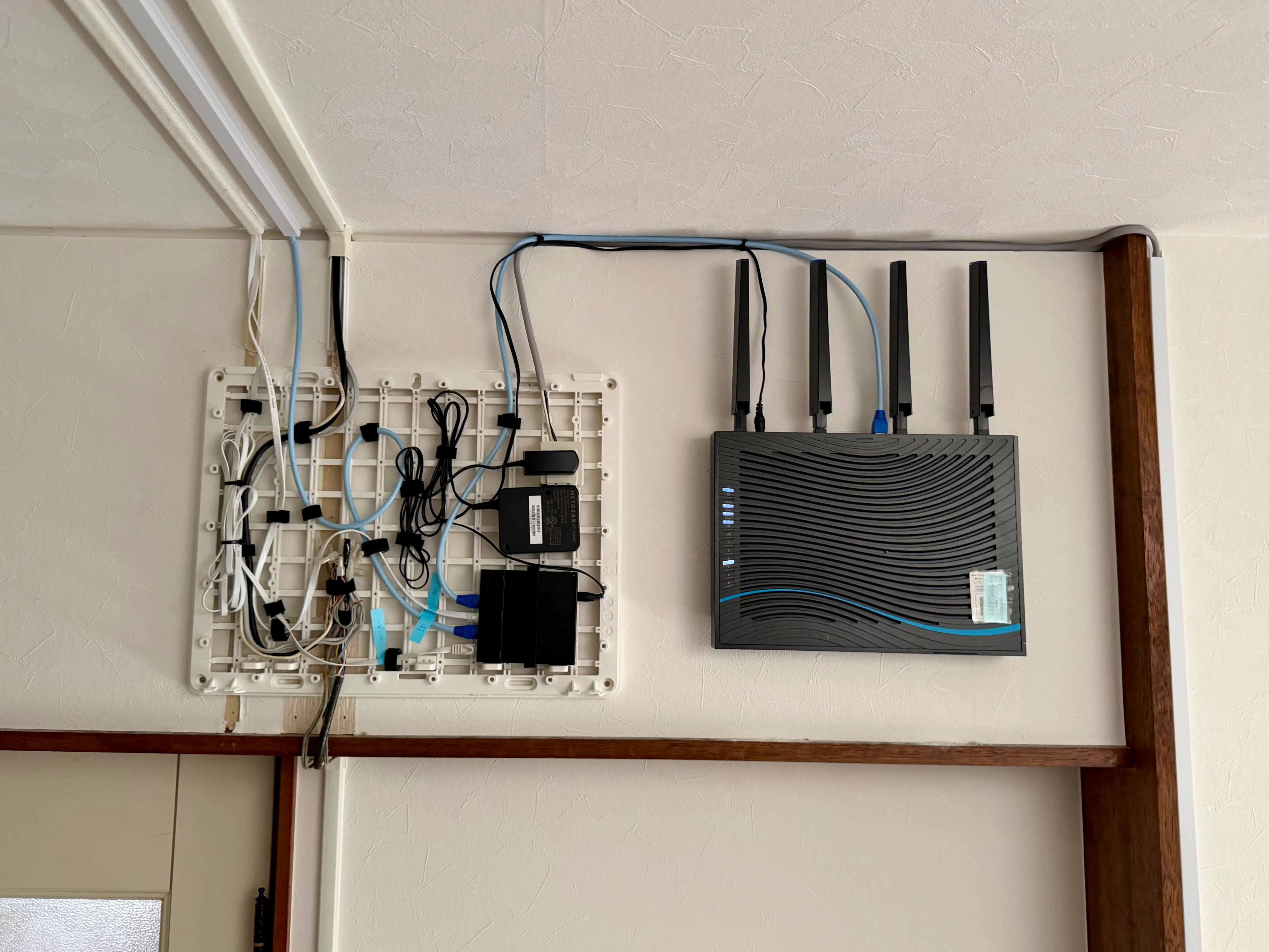 情報ボックス内部